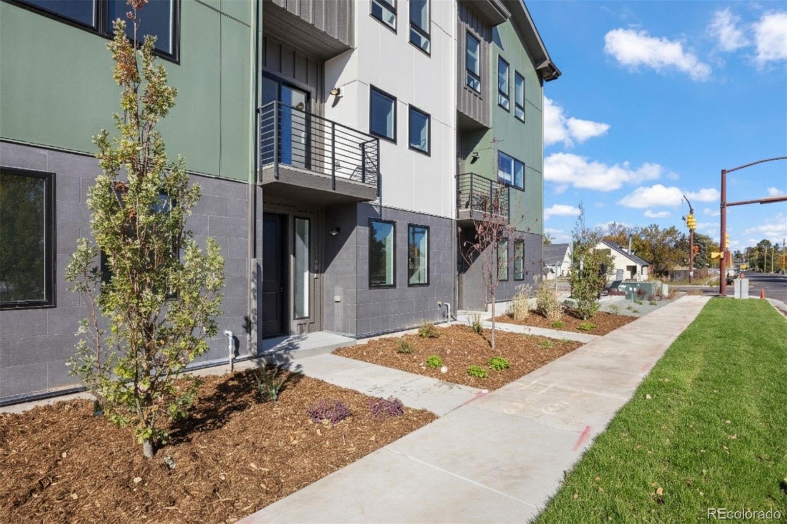 8408 W 52nd Avenue Arvada CO 80002