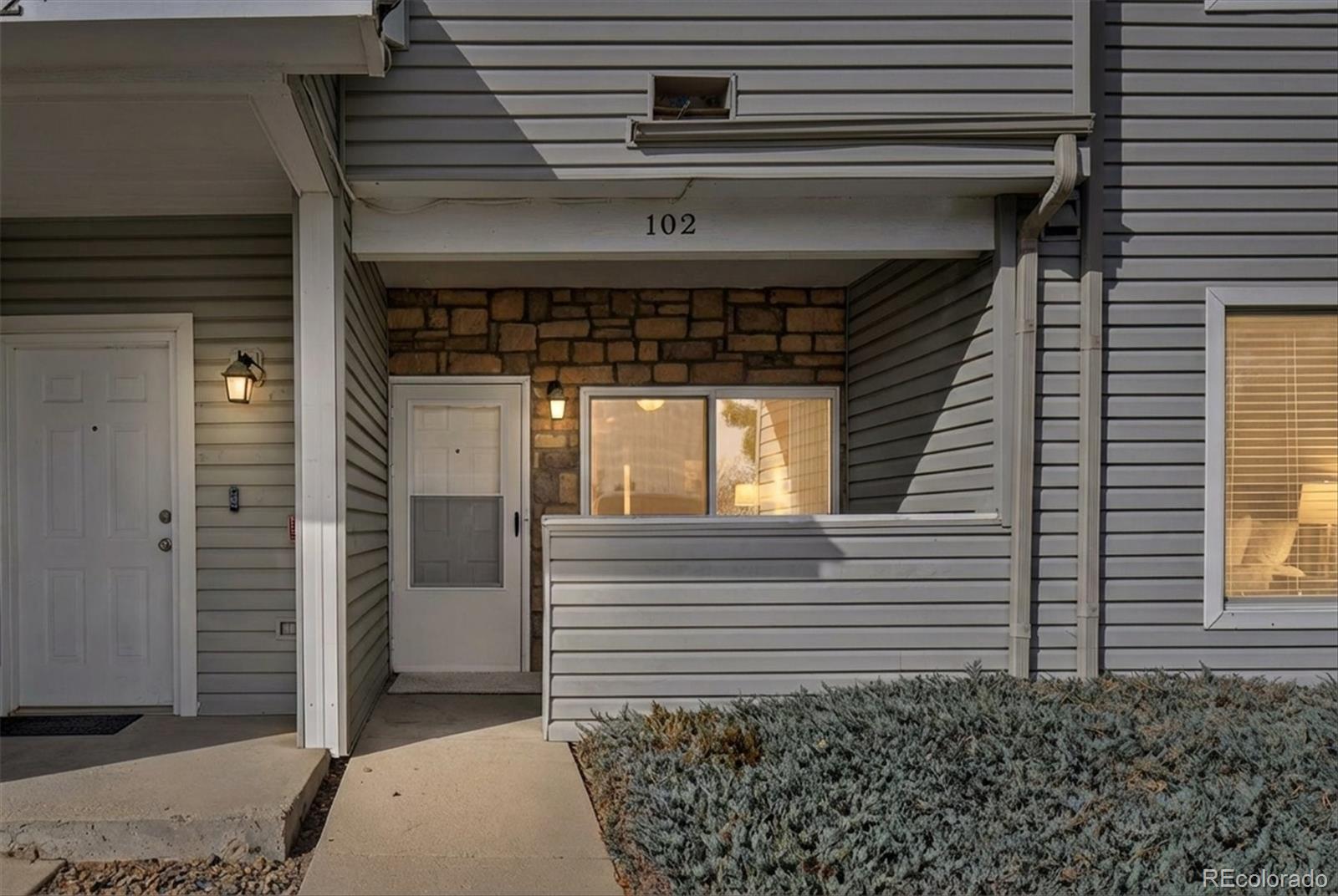 911 S Zeno Way Aurora CO 80017