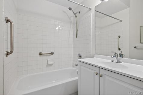 911 S Zeno Way Aurora CO 80017