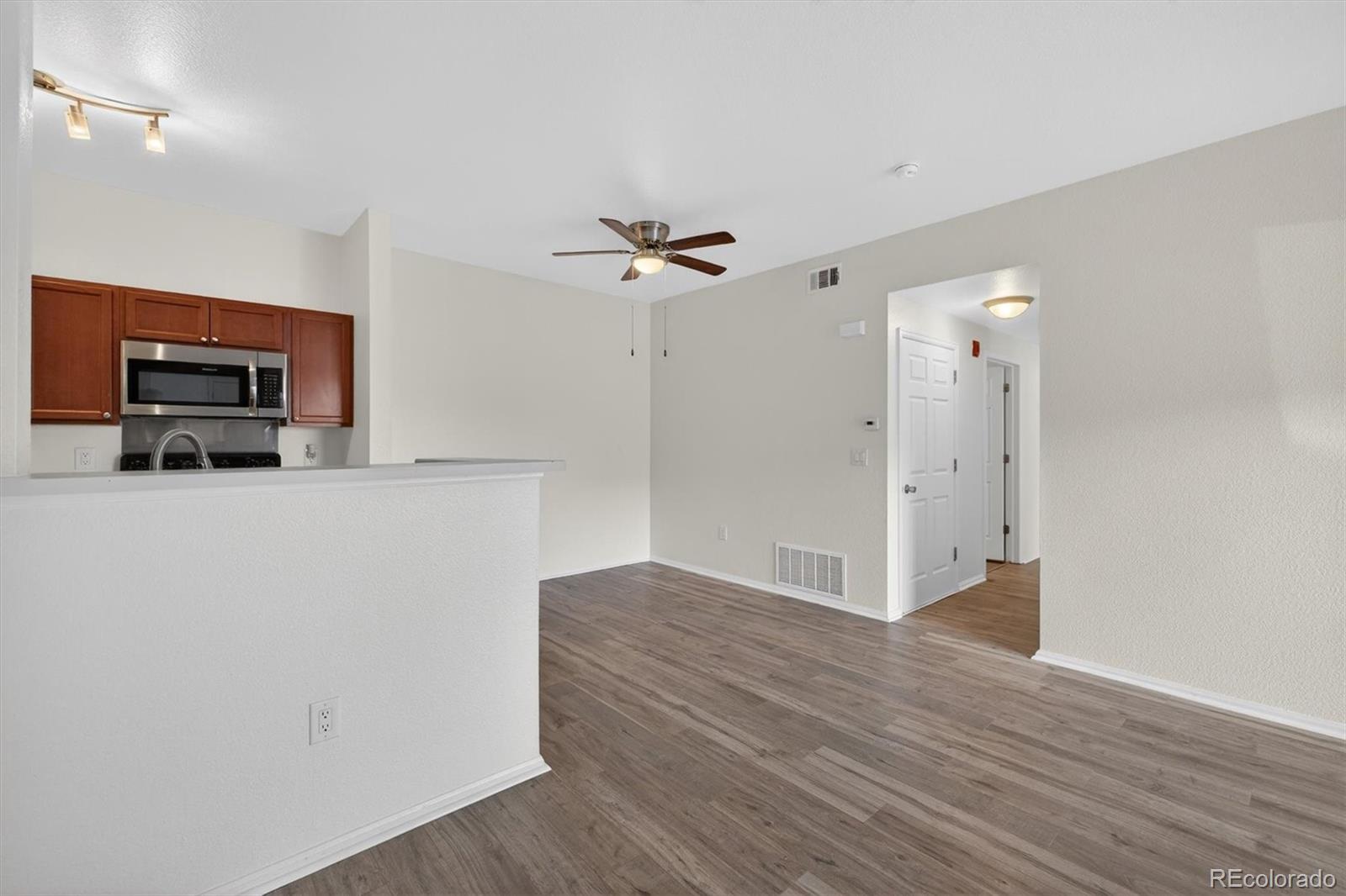 911 S Zeno Way Aurora CO 80017