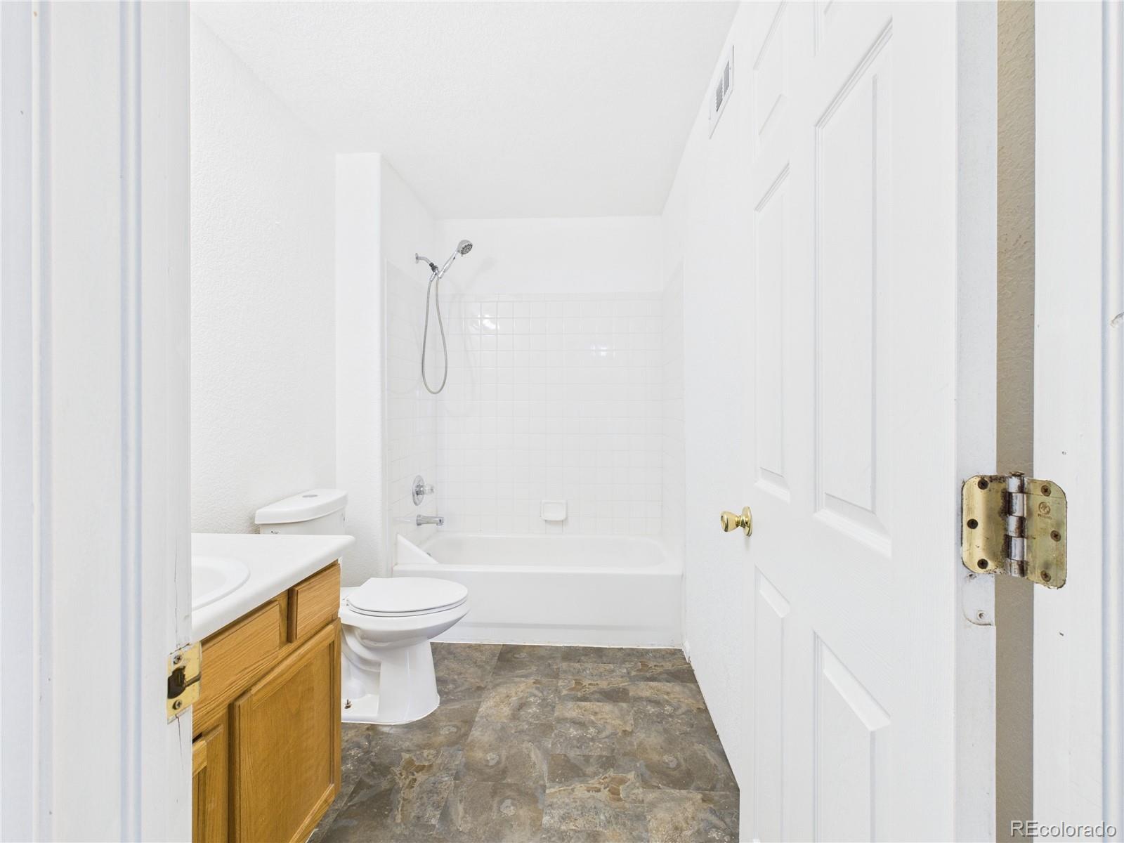 960 S Dawson Way Aurora CO 80012