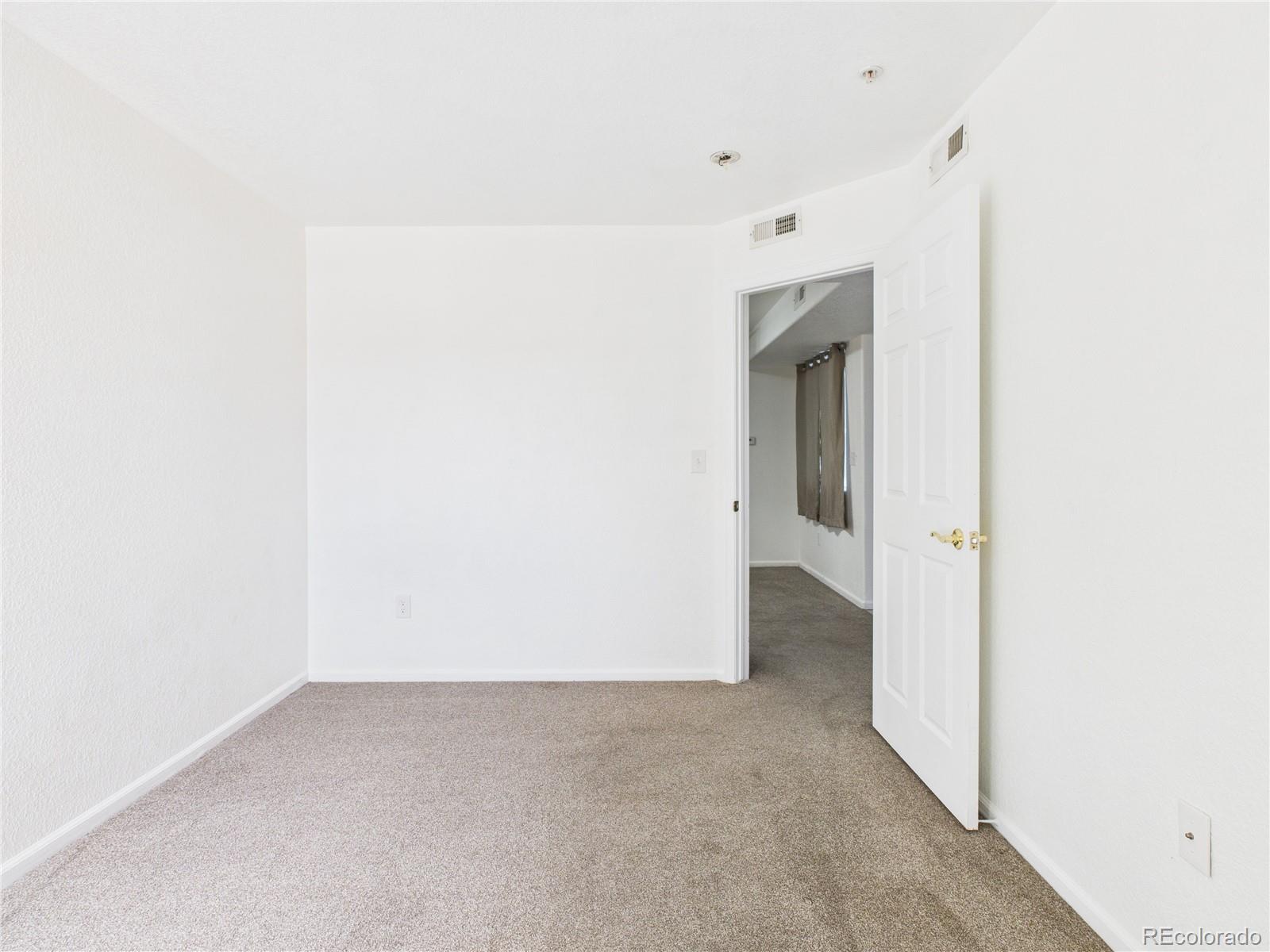 960 S Dawson Way Aurora CO 80012