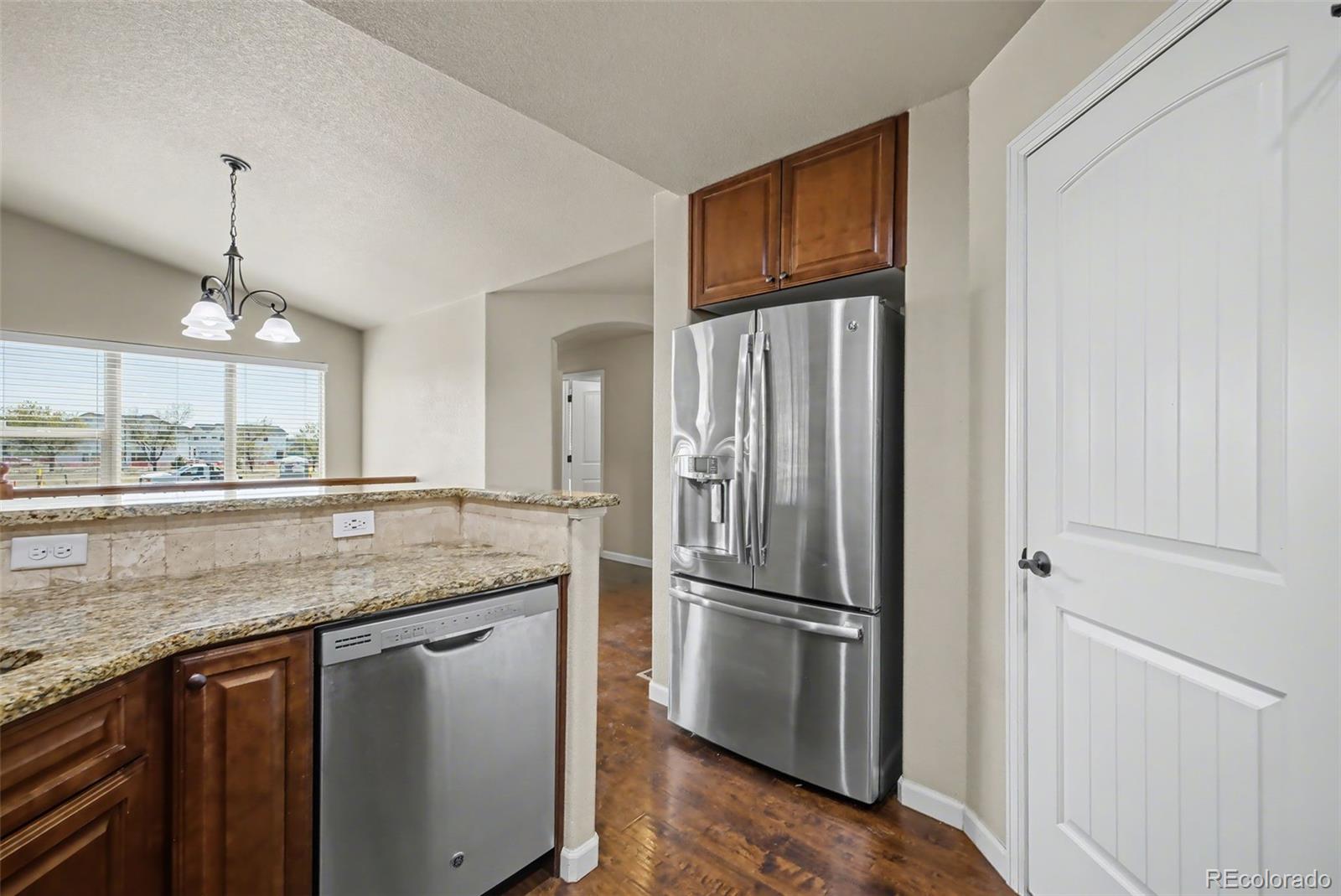 6623 Young Oak Grove Colorado Springs CO 80923