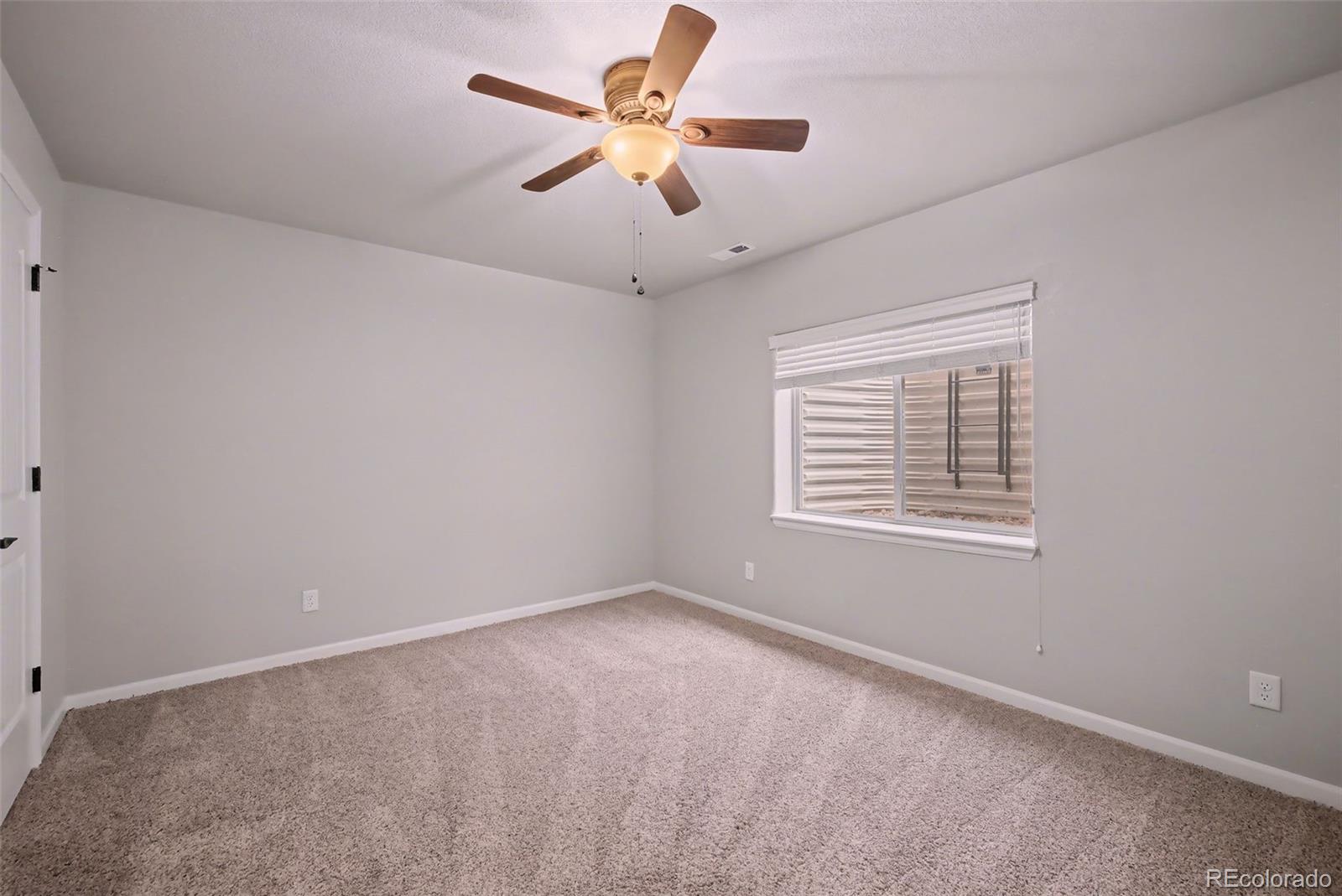 6623 Young Oak Grove Colorado Springs CO 80923