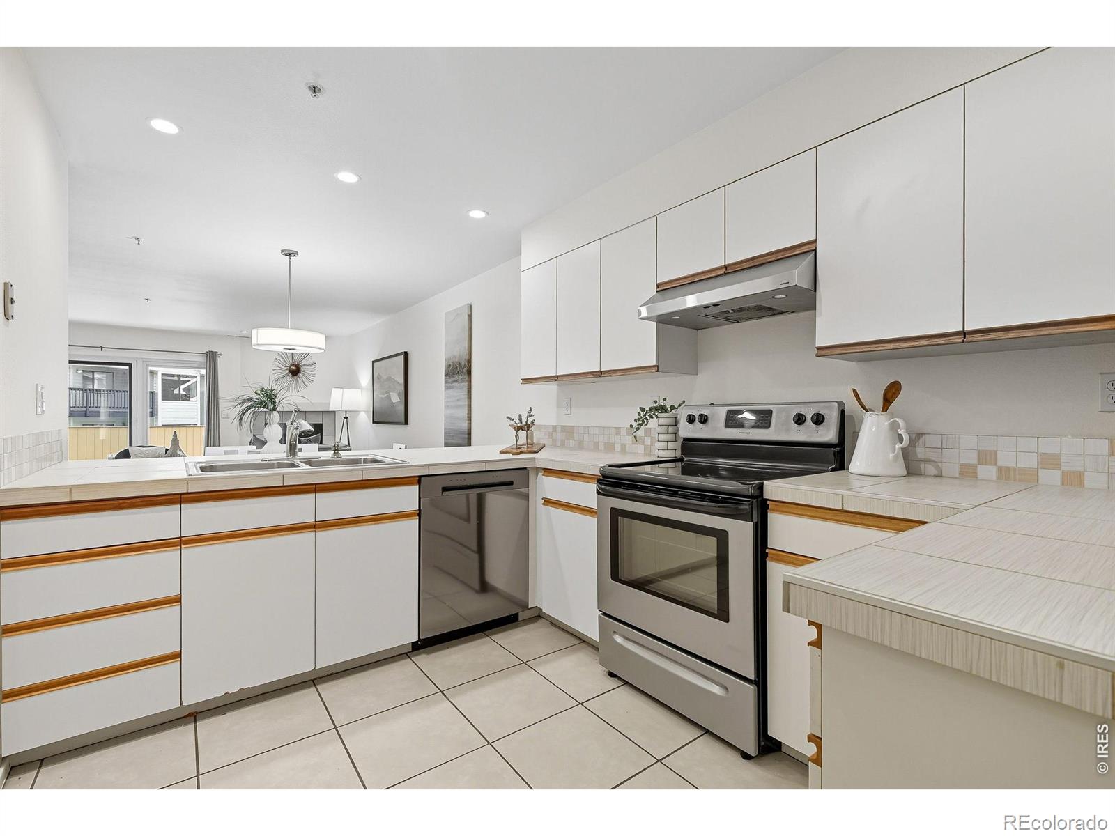 2938 Kalmia Avenue Boulder CO 80301