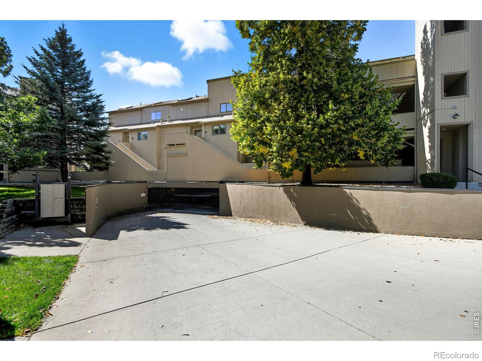2938 Kalmia Avenue Boulder CO 80301