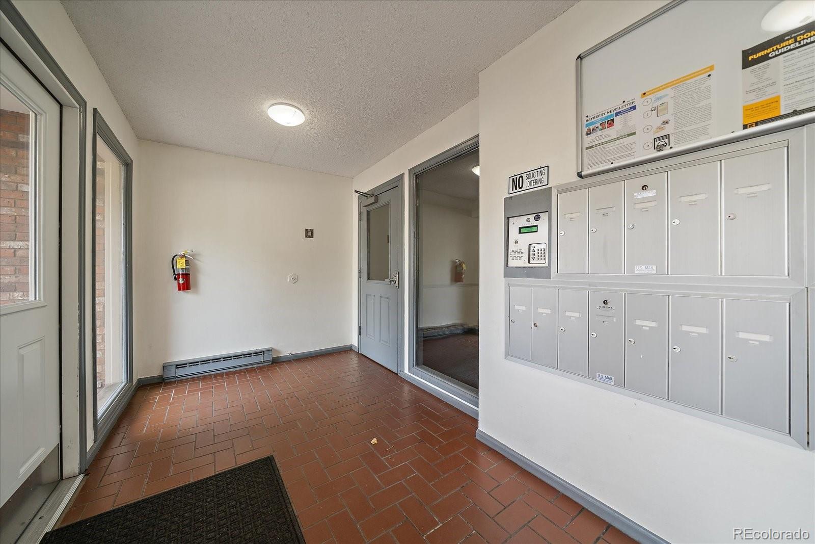 471 S Kalispell Way Aurora CO 80017