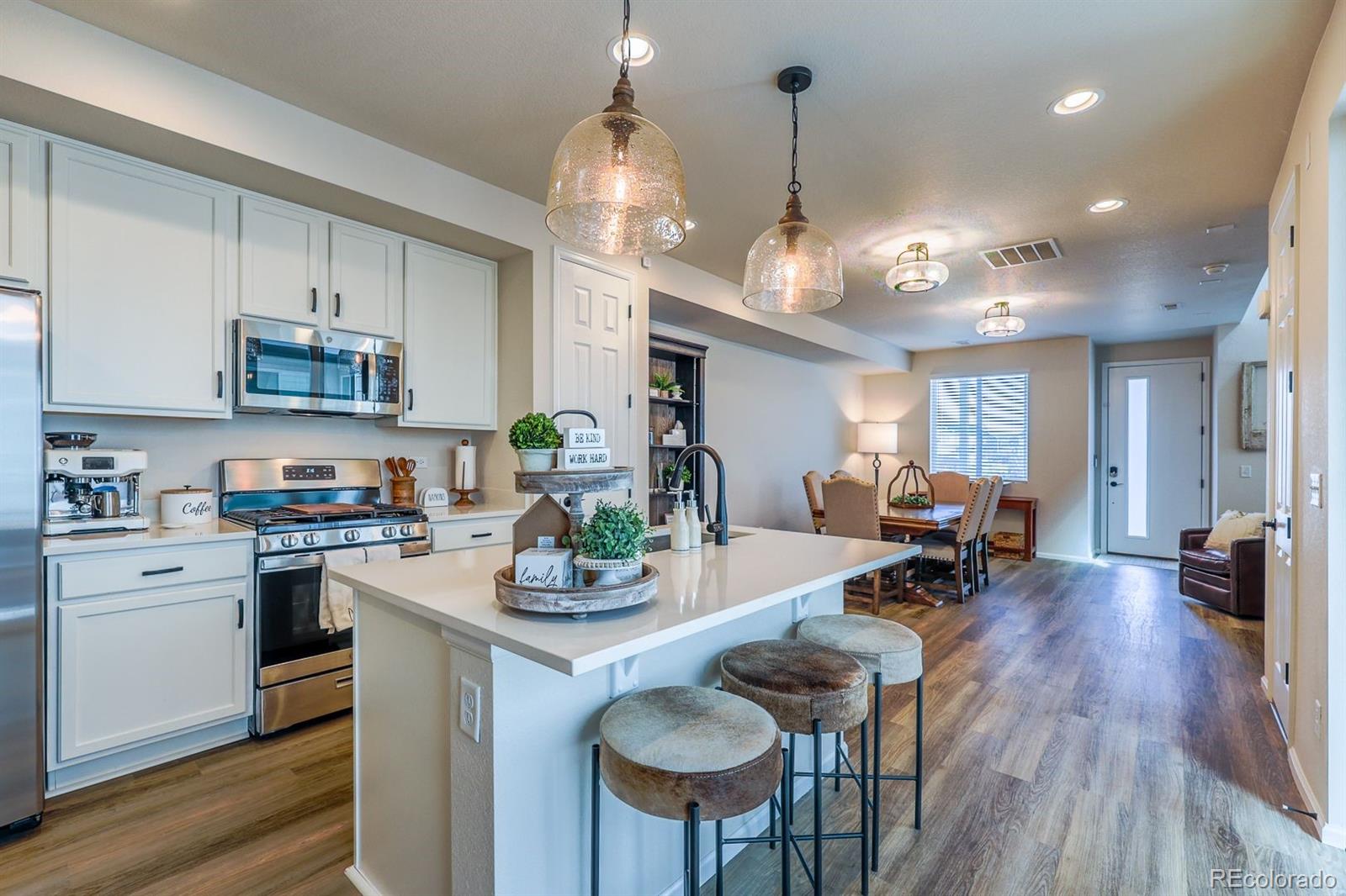 75 S Uriah Street Aurora CO 80018