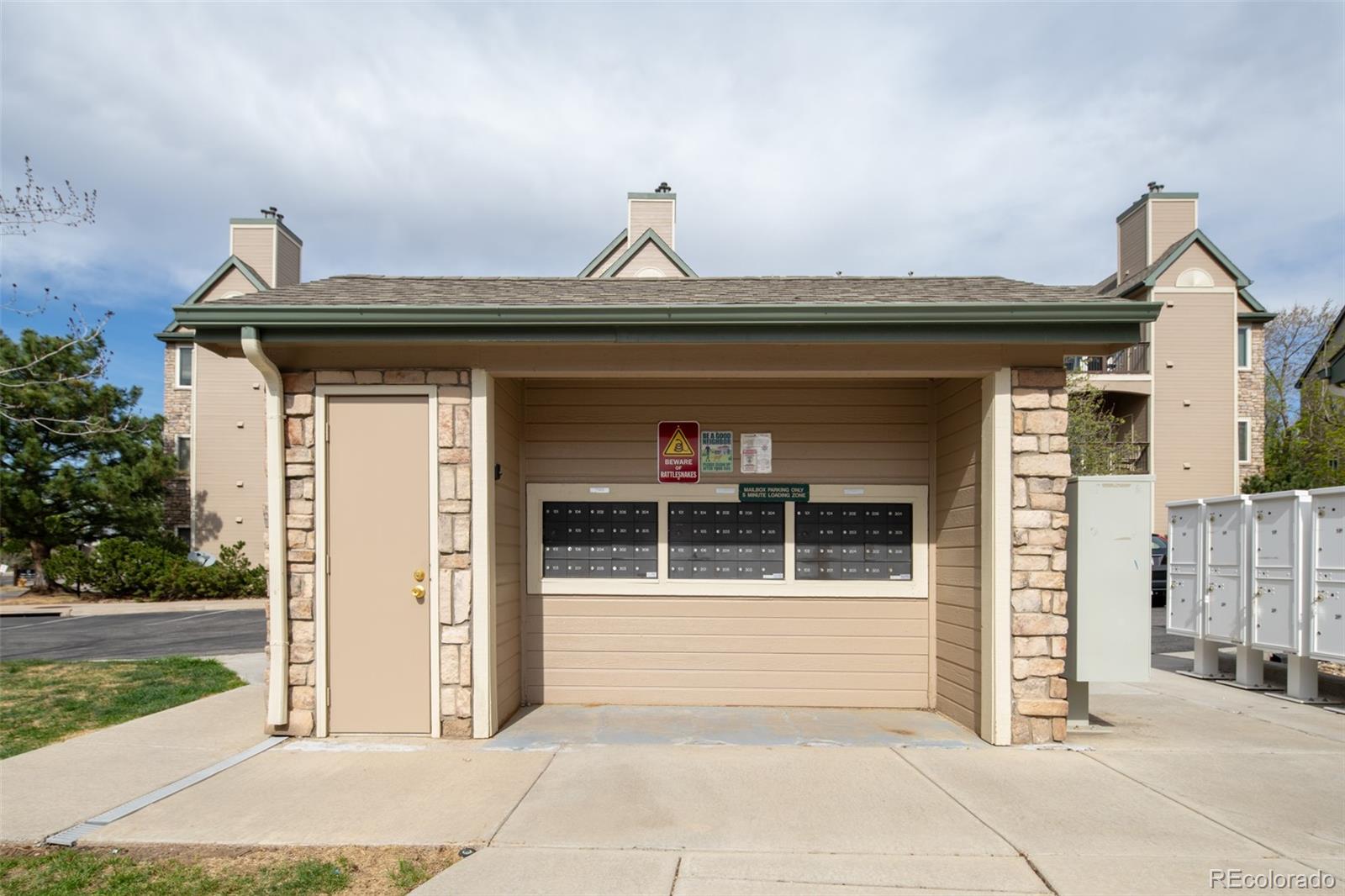7435 S Alkire Street Littleton CO 80127