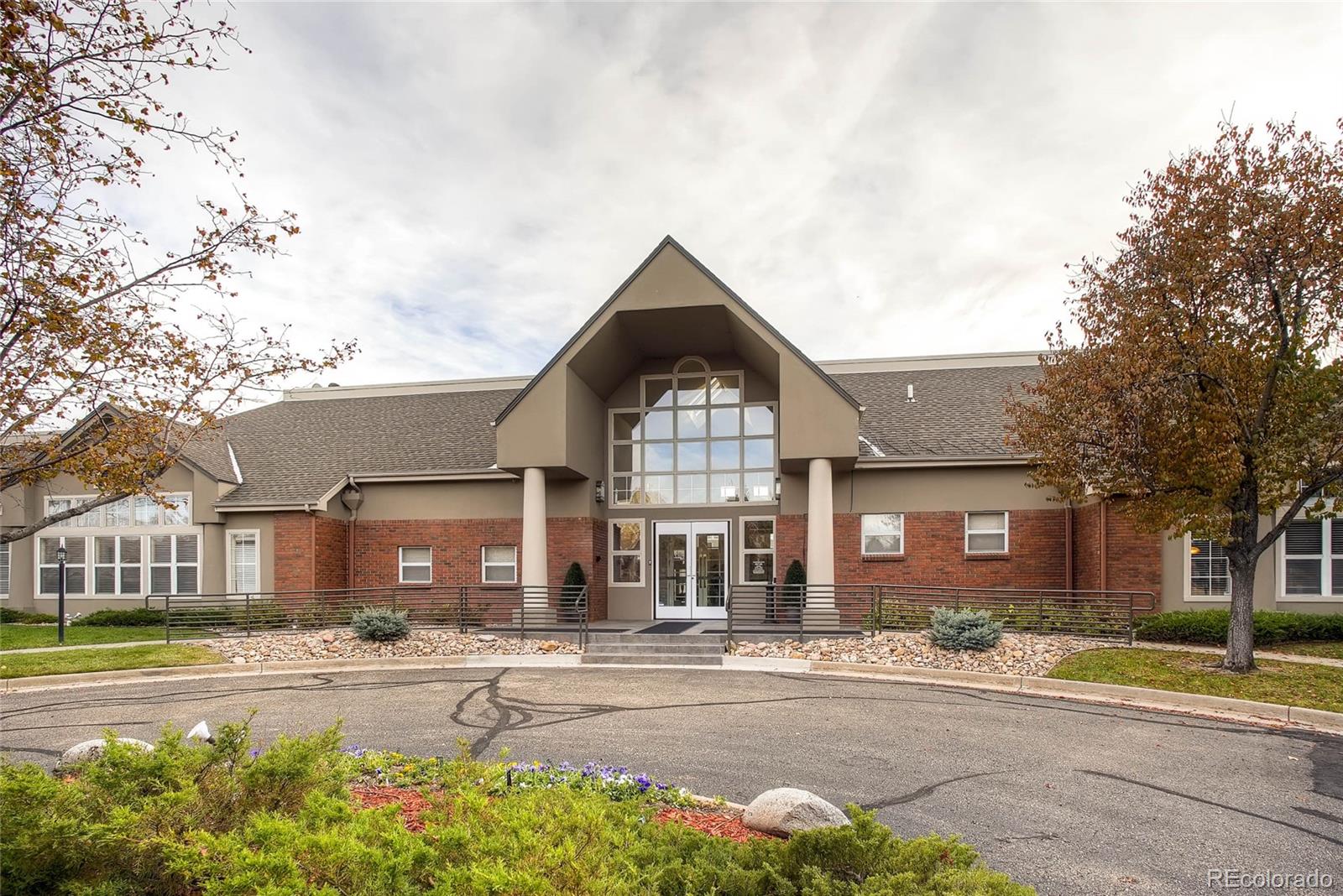 2896 W Riverwalk Circle Littleton CO 80123