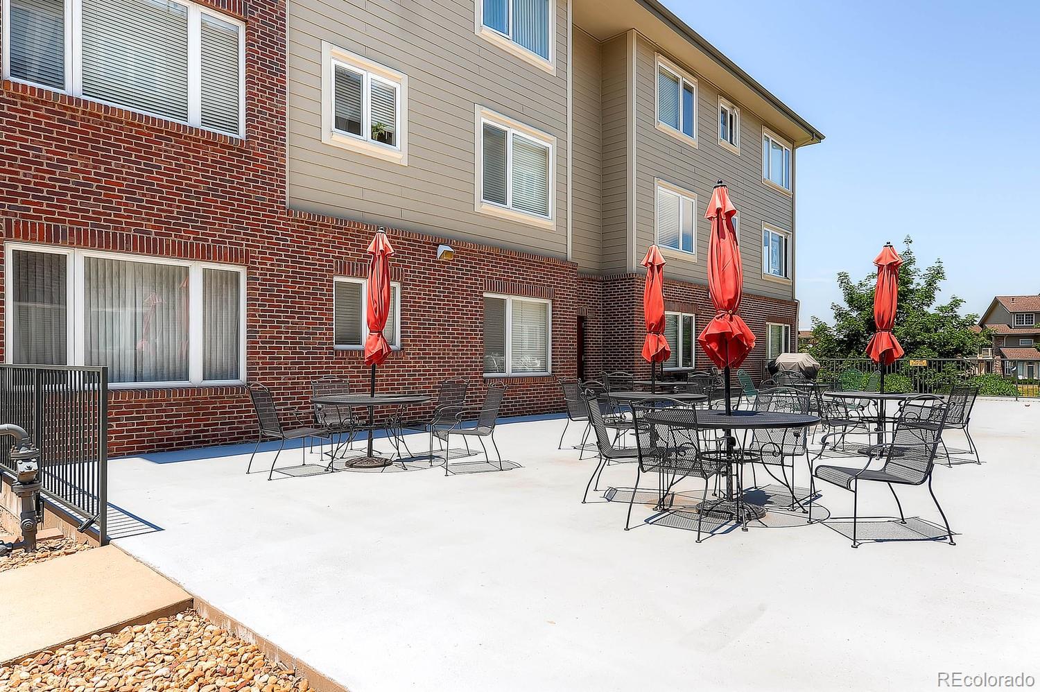 2896 W Riverwalk Circle Littleton CO 80123
