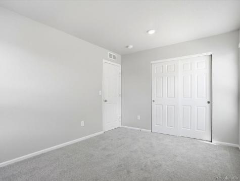 8260 S Trails Edge Court Centennial CO 80112