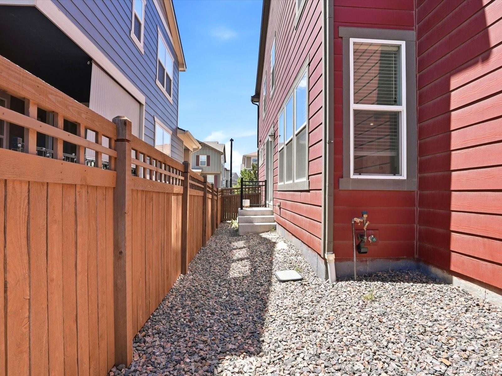 8260 S Trails Edge Court Centennial CO 80112