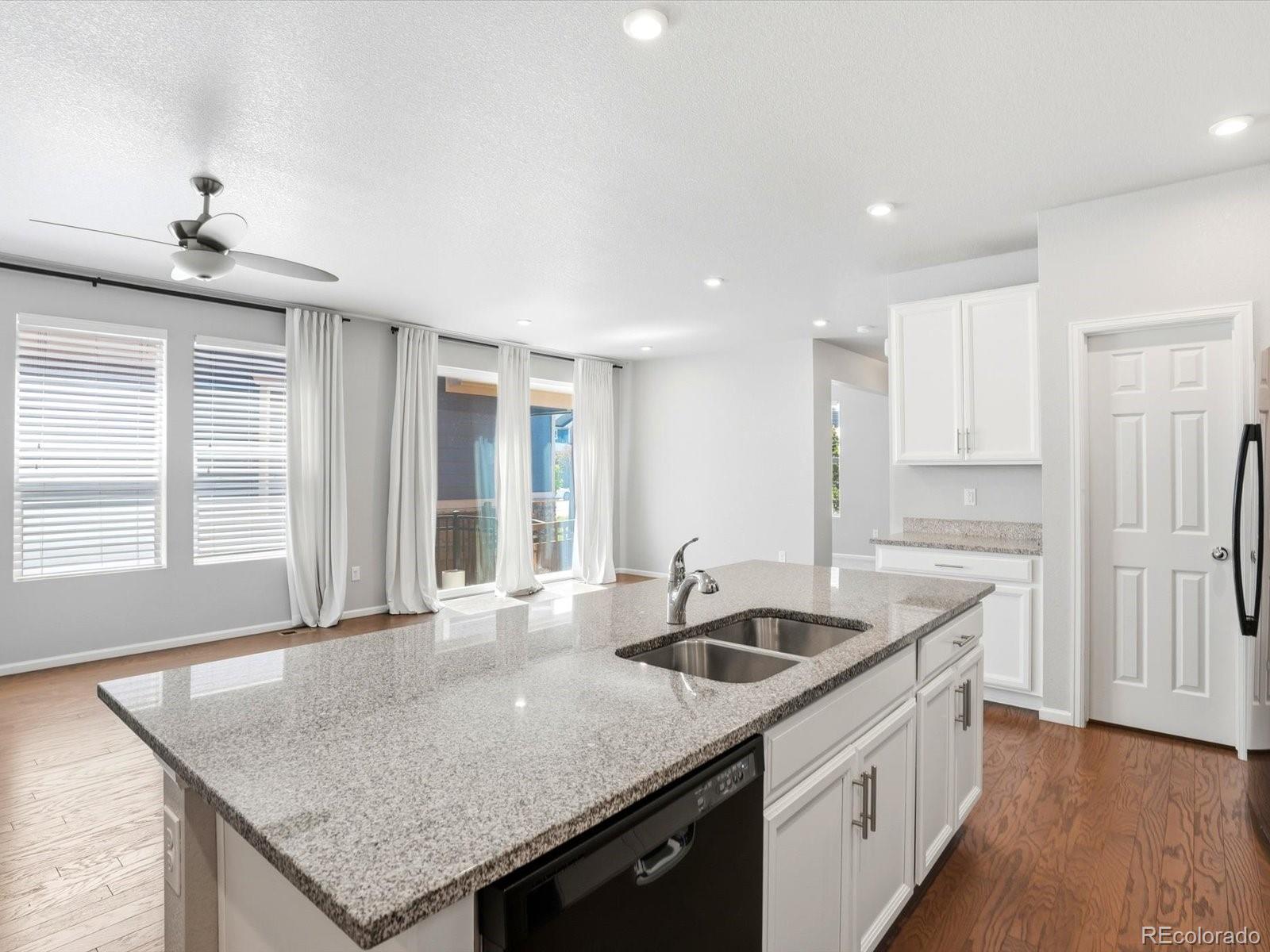 8260 S Trails Edge Court Centennial CO 80112
