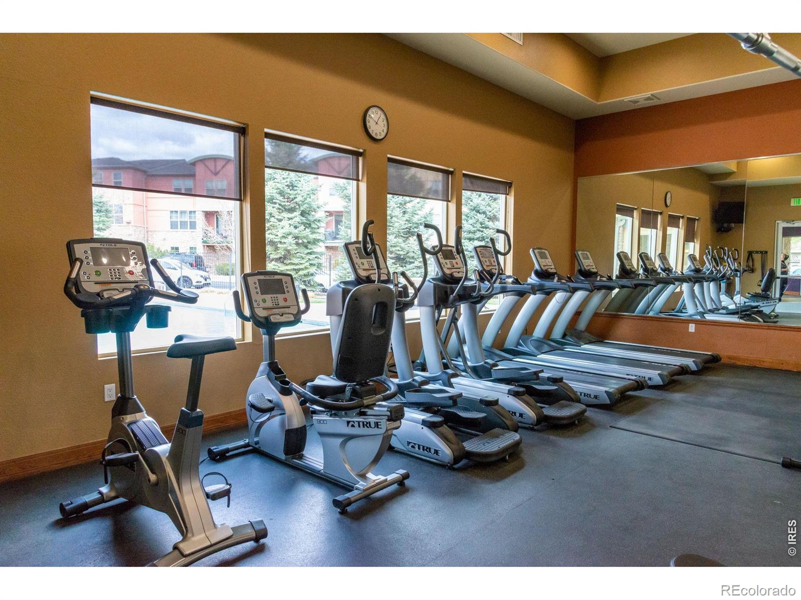 13456 Via Varra Broomfield CO 80020