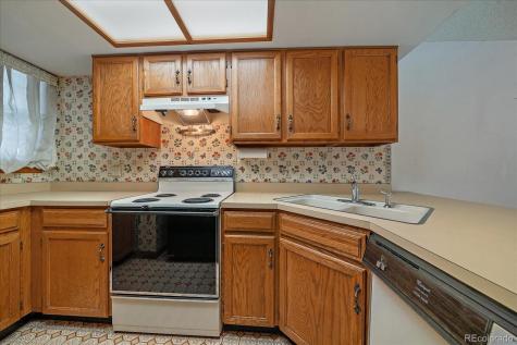 1470 S Quebec Way Denver CO 80231