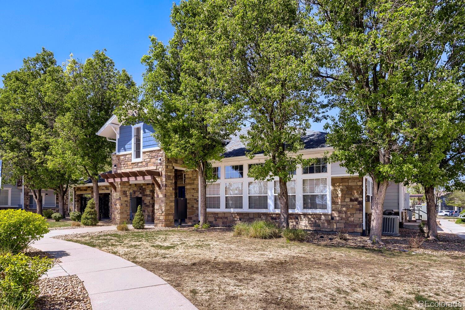 5255 Memphis Street Denver CO 80239