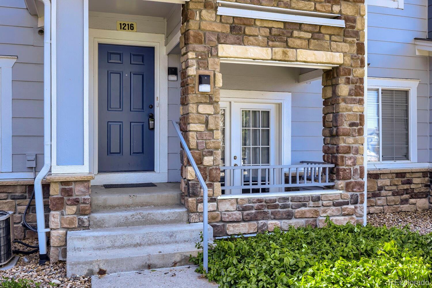 5255 Memphis Street Denver CO 80239