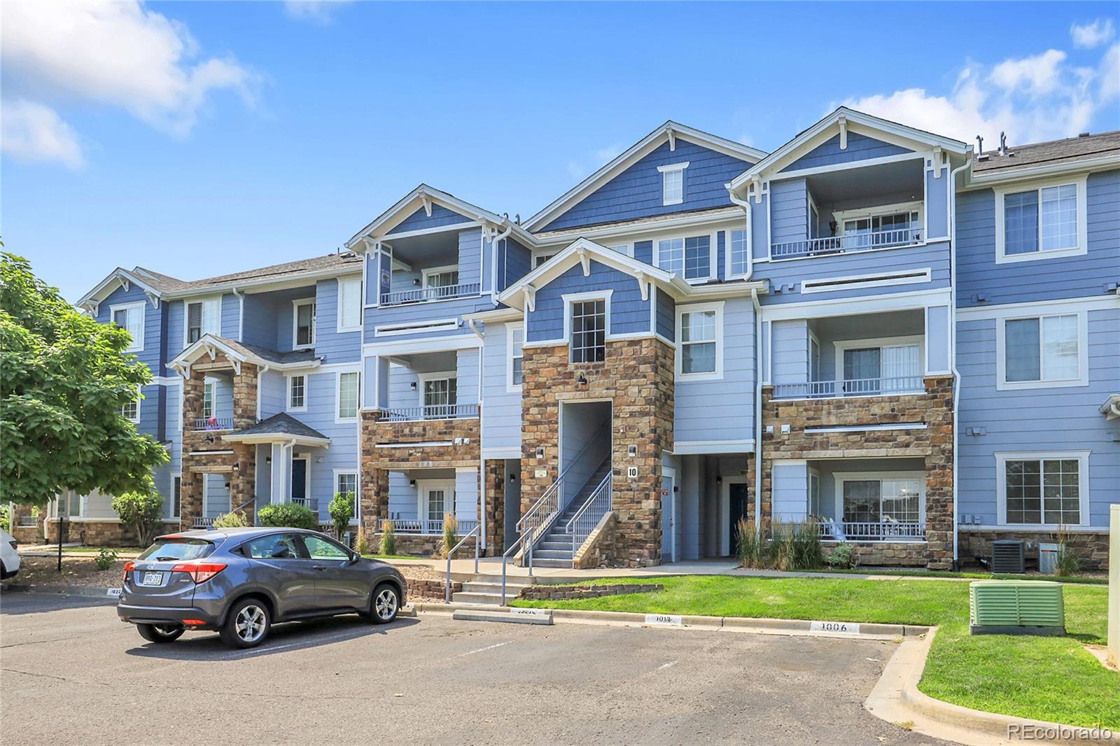 5255 Memphis Street Denver CO 80239