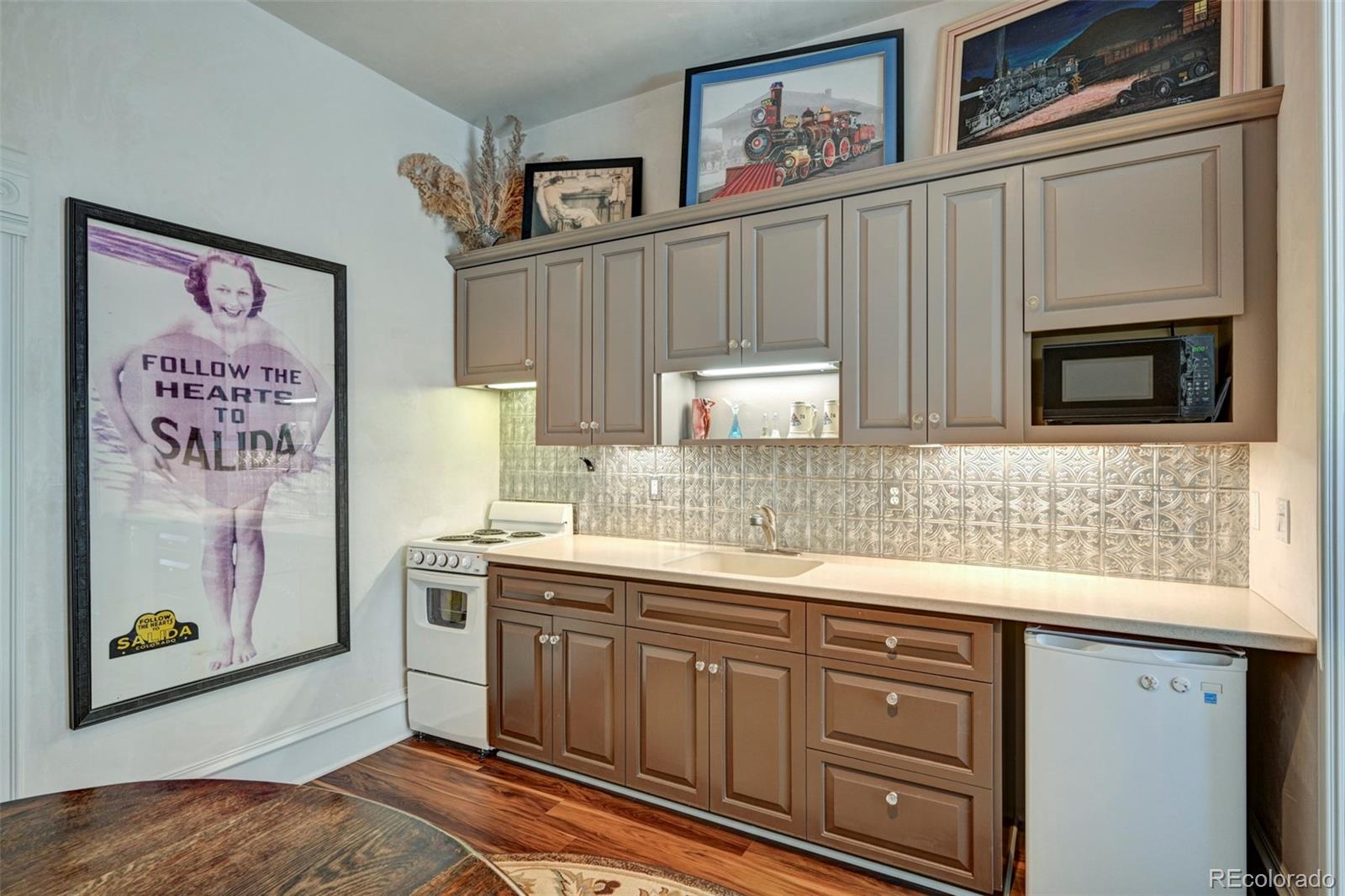 204 N F Street Salida CO 81201