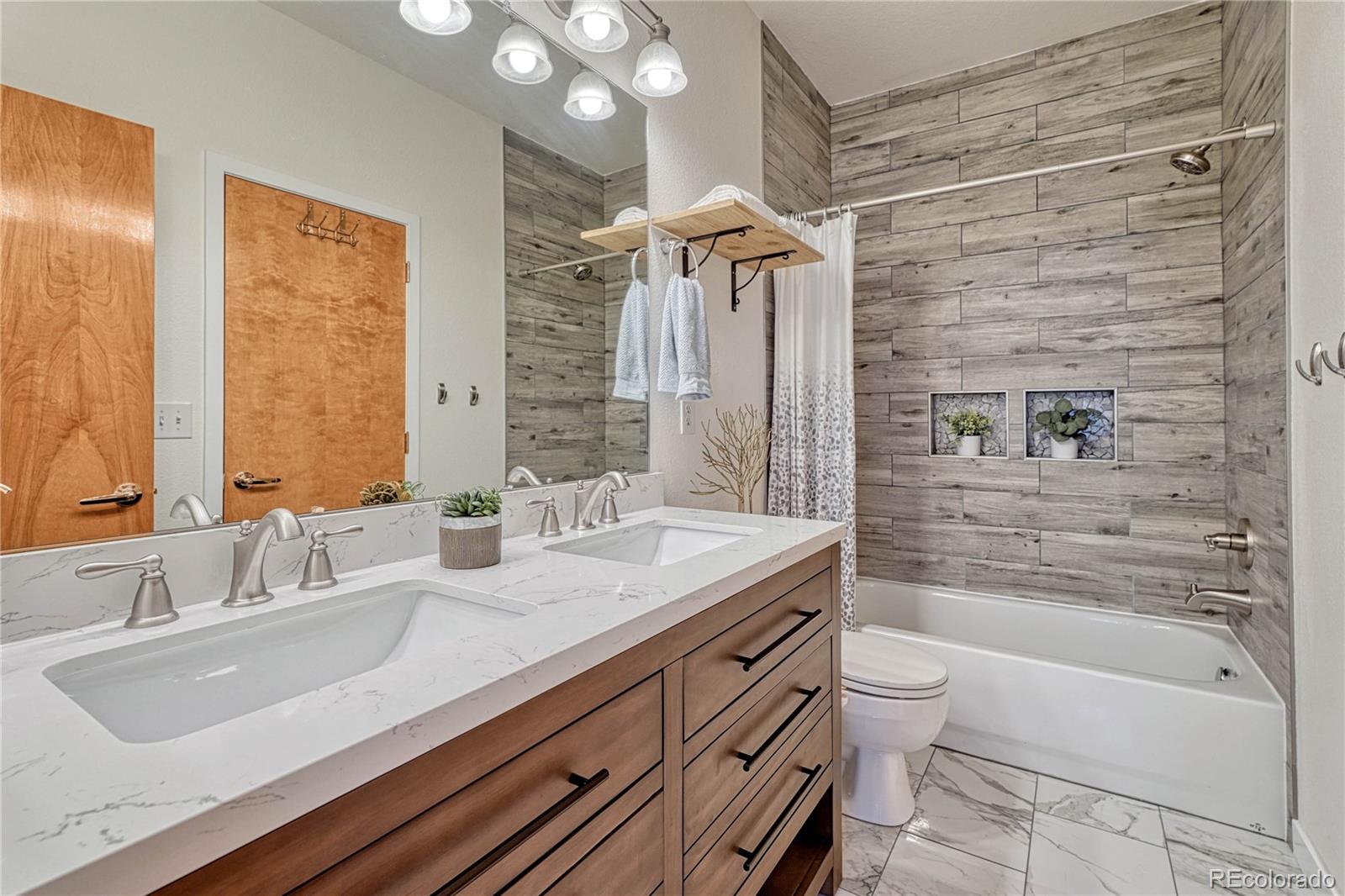 7711 E 28th Place Denver CO 80238