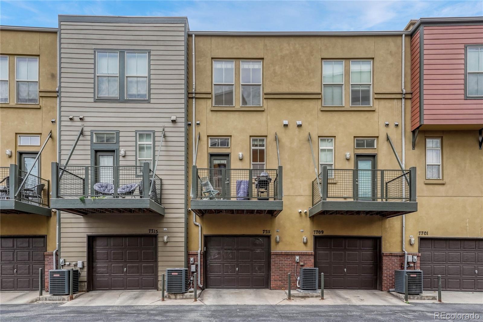 7711 E 28th Place Denver CO 80238