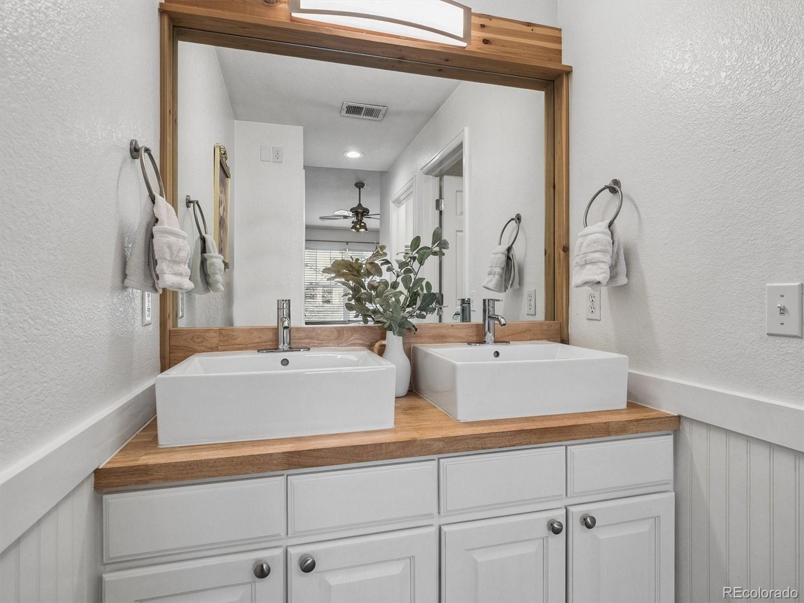 4385 S Balsam Street Littleton CO 80123