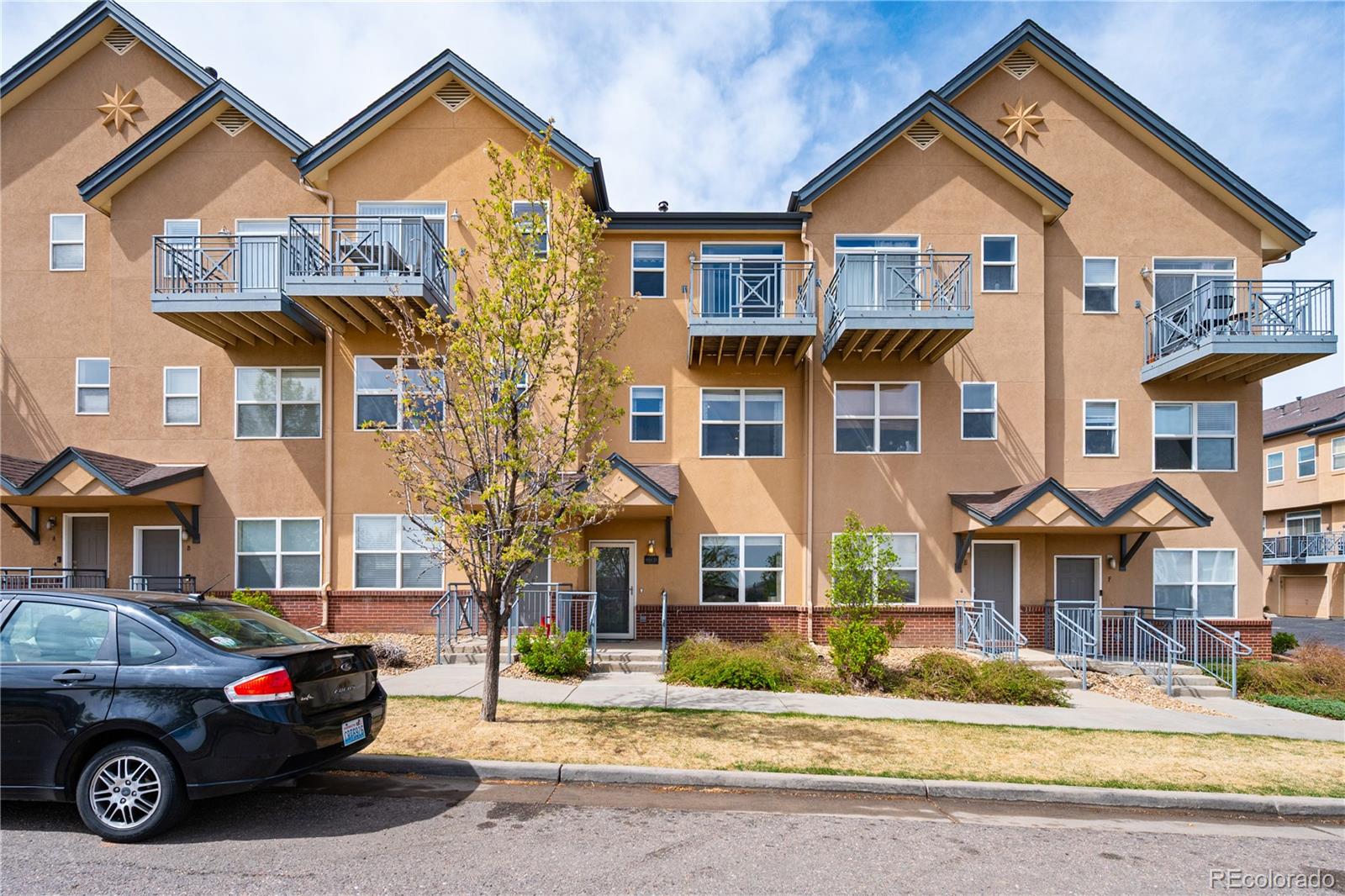 621 S Fairplay Street Aurora CO 80012