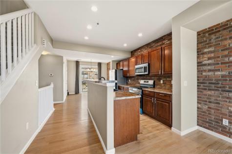 621 S Fairplay Street Aurora CO 80012
