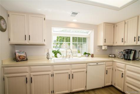 12420 E Pacific Circle Aurora CO 80014