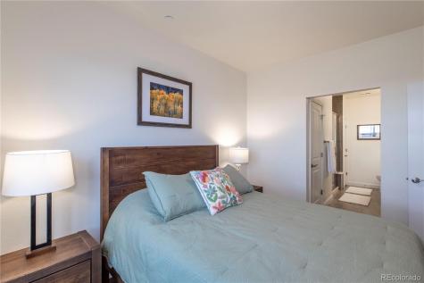 9962 W Victoria Place Littleton CO 80127