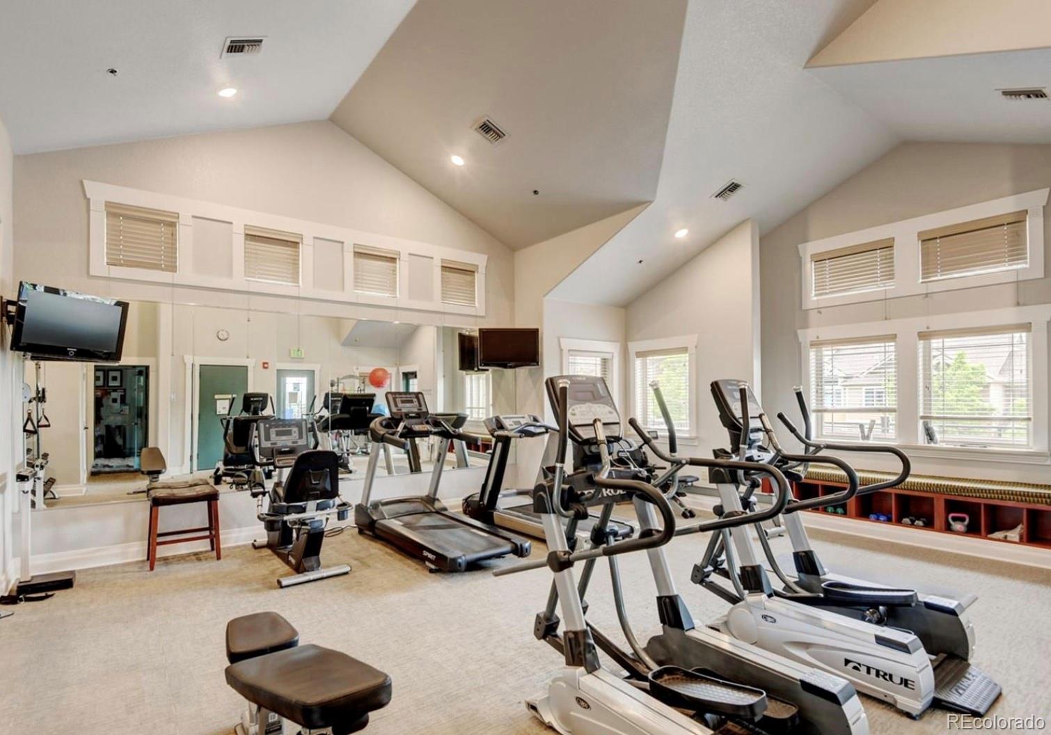 9962 W Victoria Place Littleton CO 80127