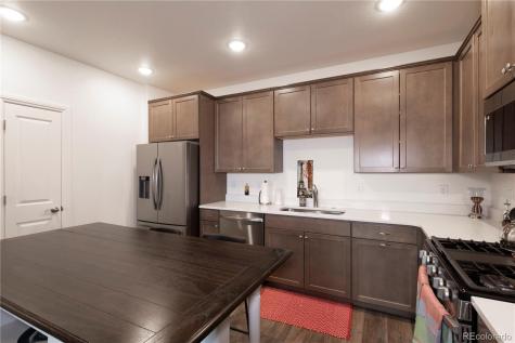 9962 W Victoria Place Littleton CO 80127