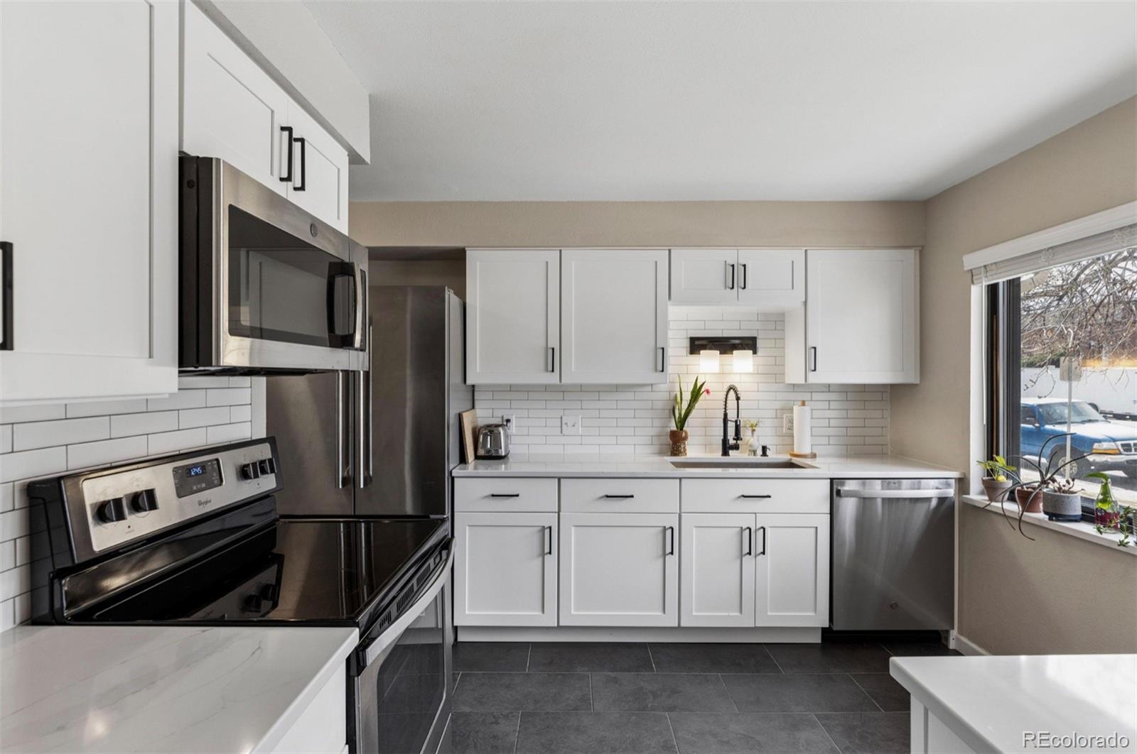 5536 S Lowell Boulevard Littleton CO 80123