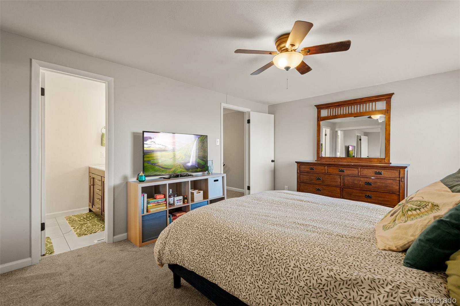 5536 S Lowell Boulevard Littleton CO 80123