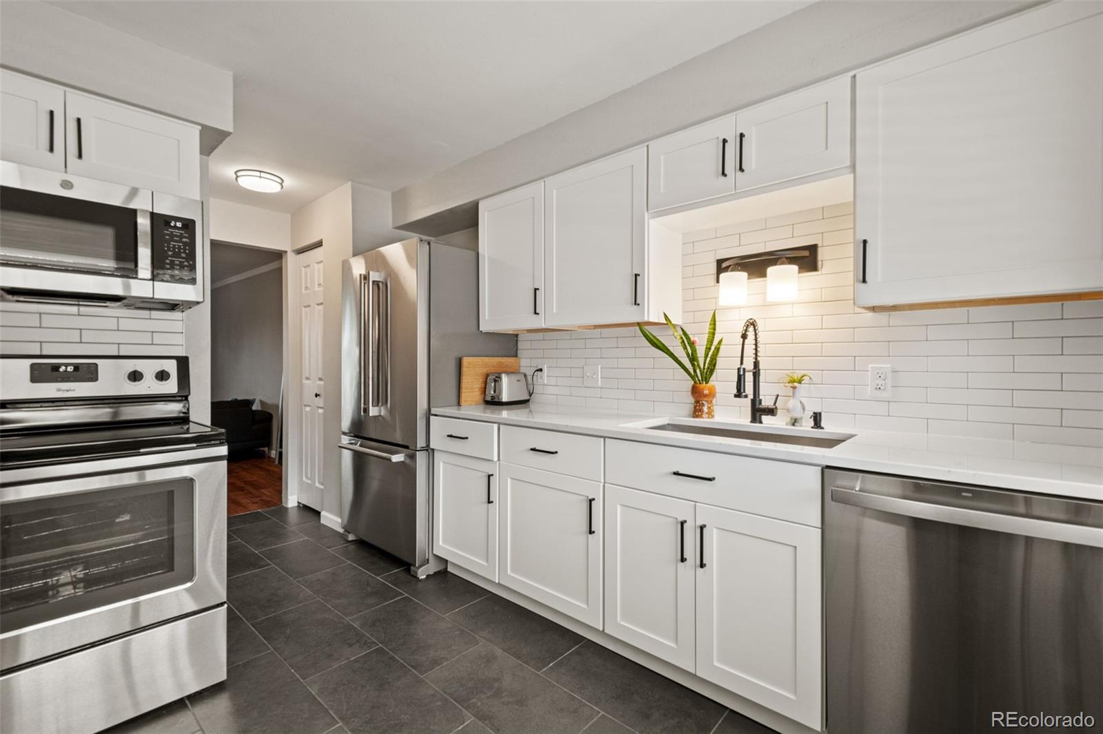 5536 S Lowell Boulevard Littleton CO 80123