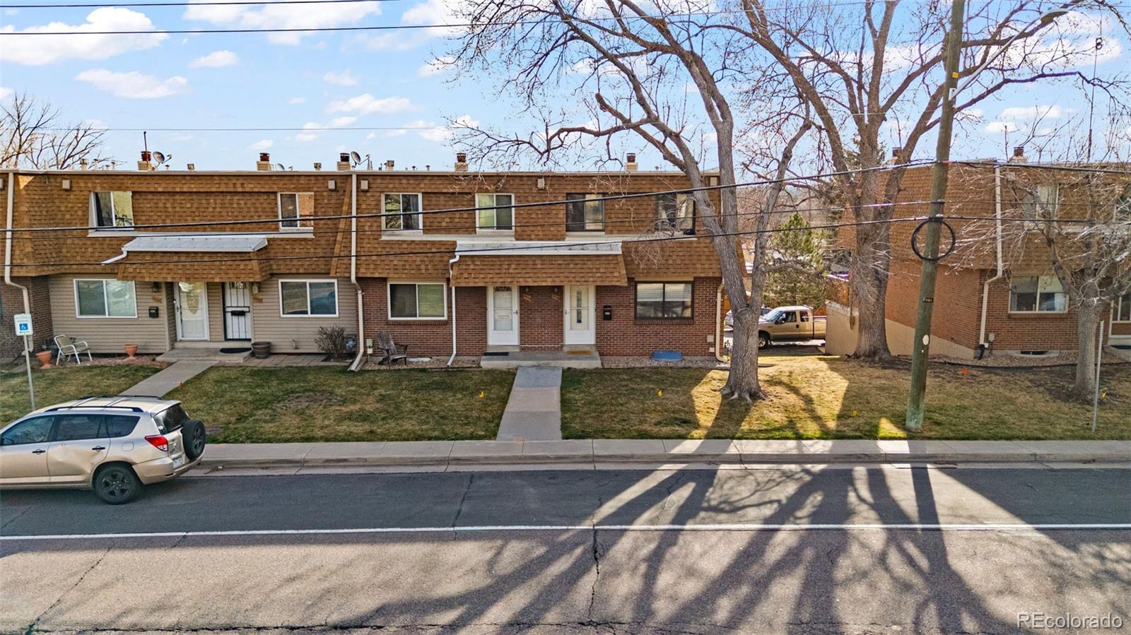 5536 S Lowell Boulevard Littleton CO 80123