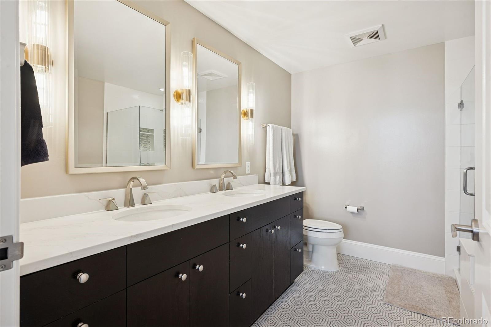2001 Lincoln Street Denver CO 80202