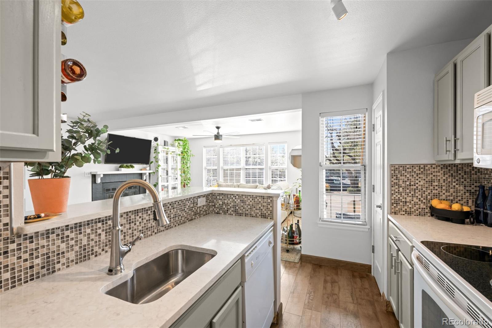 6711 S Ivy Way Centennial CO 80112