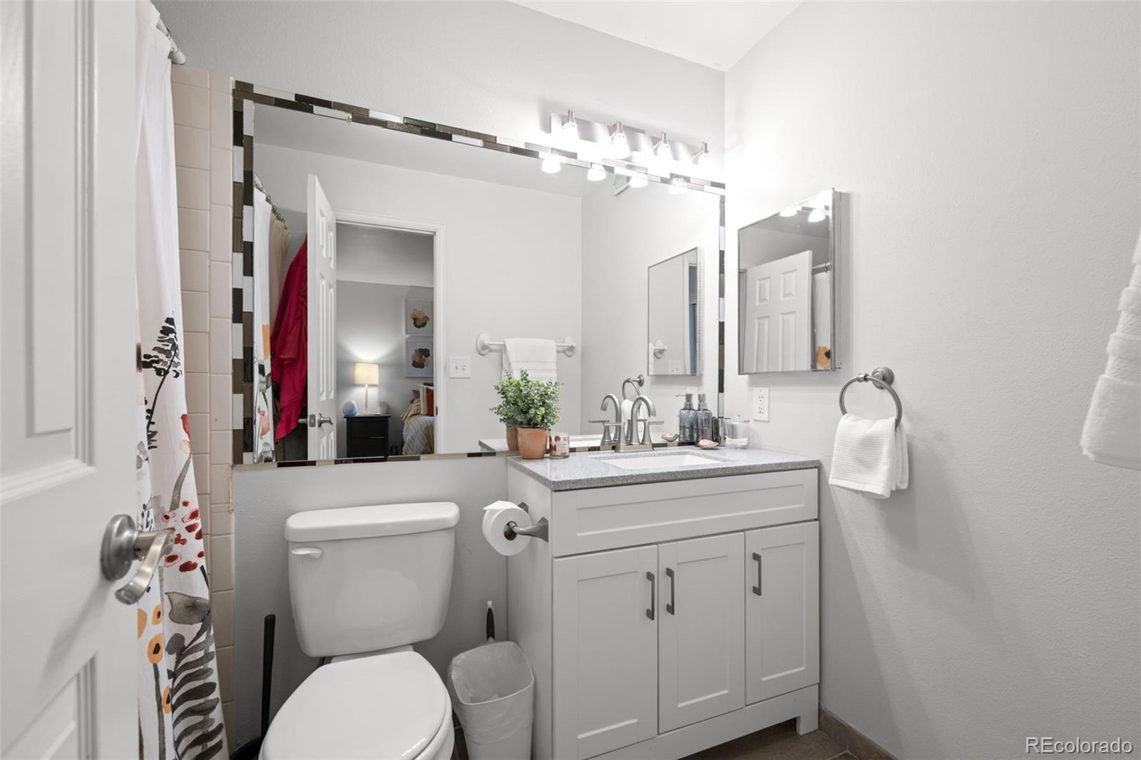 6711 S Ivy Way Centennial CO 80112