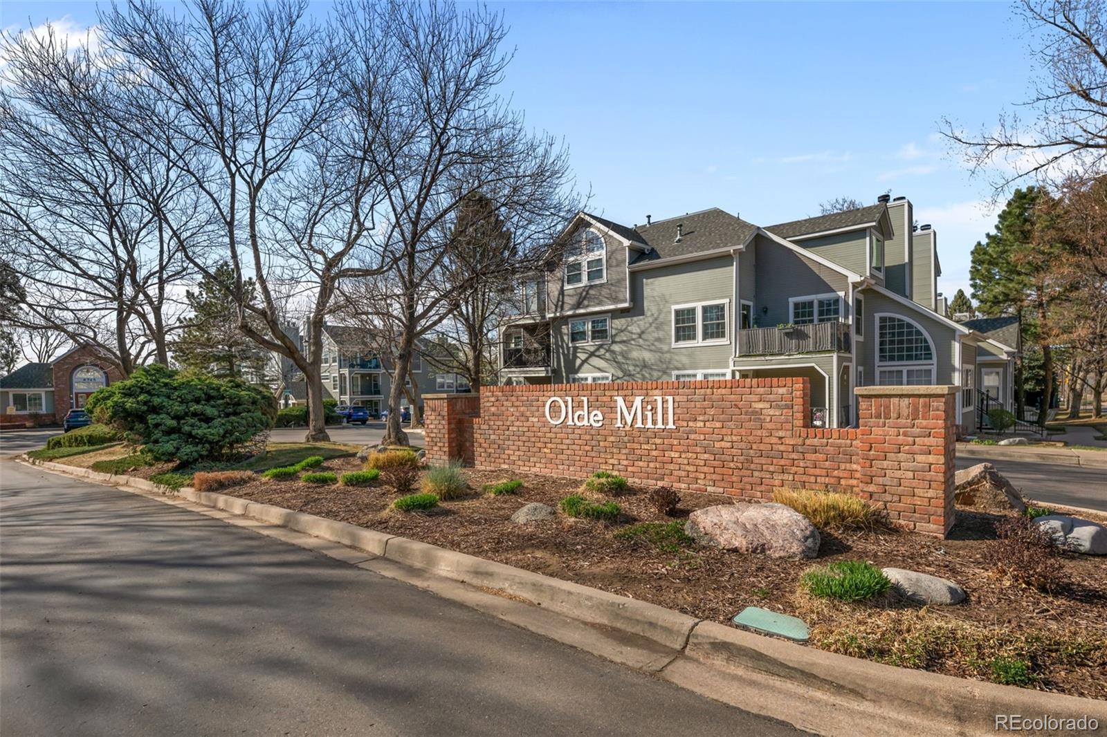 6711 S Ivy Way Centennial CO 80112