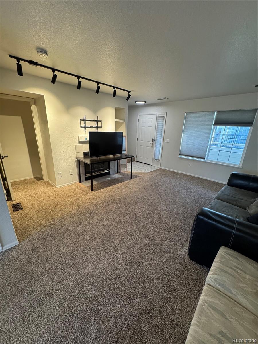1382 S Cathay Court Aurora CO 80017