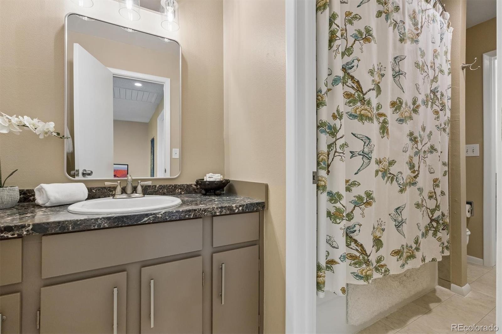 2771 S Victor Street Aurora CO 80014