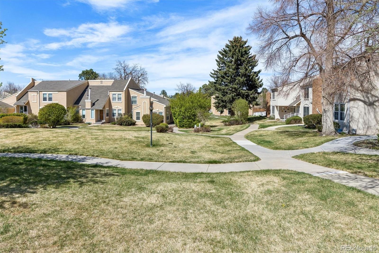 2771 S Victor Street Aurora CO 80014
