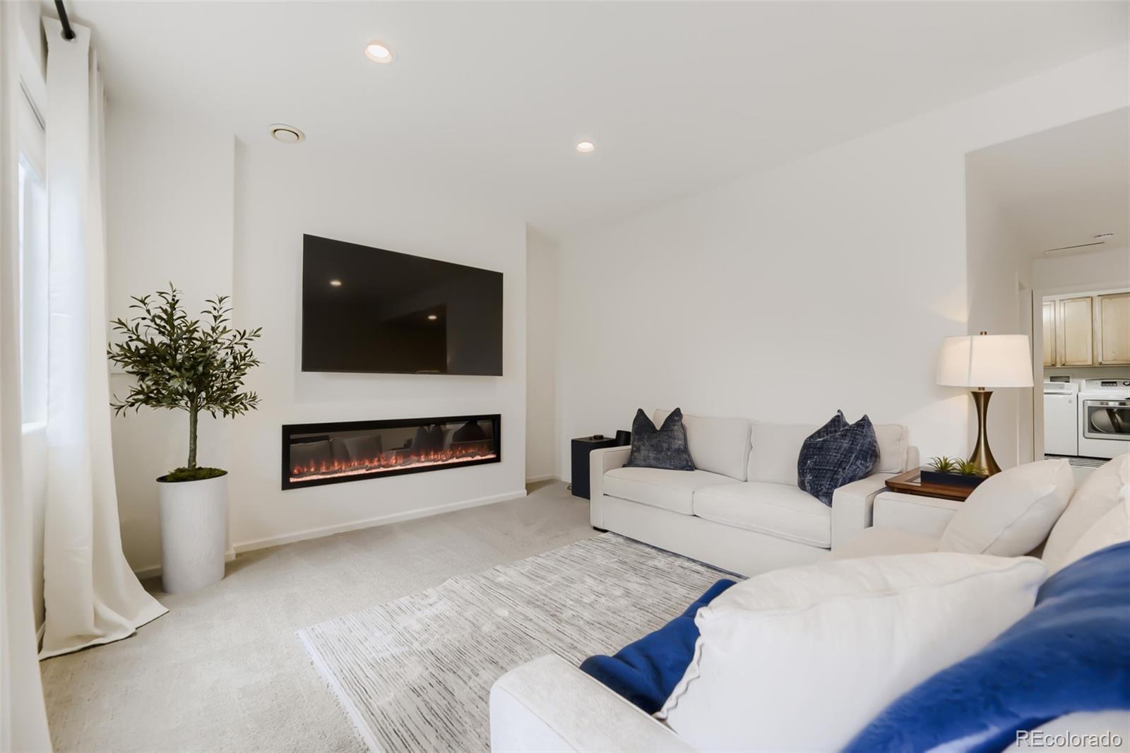 2943 Mount Royal Drive Castle Rock CO 80104