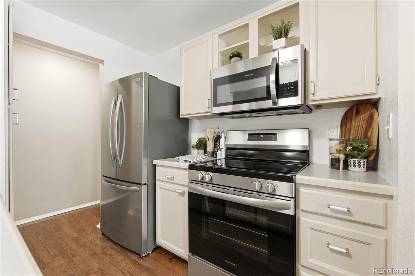 5321 W 76th Avenue Arvada CO 80003