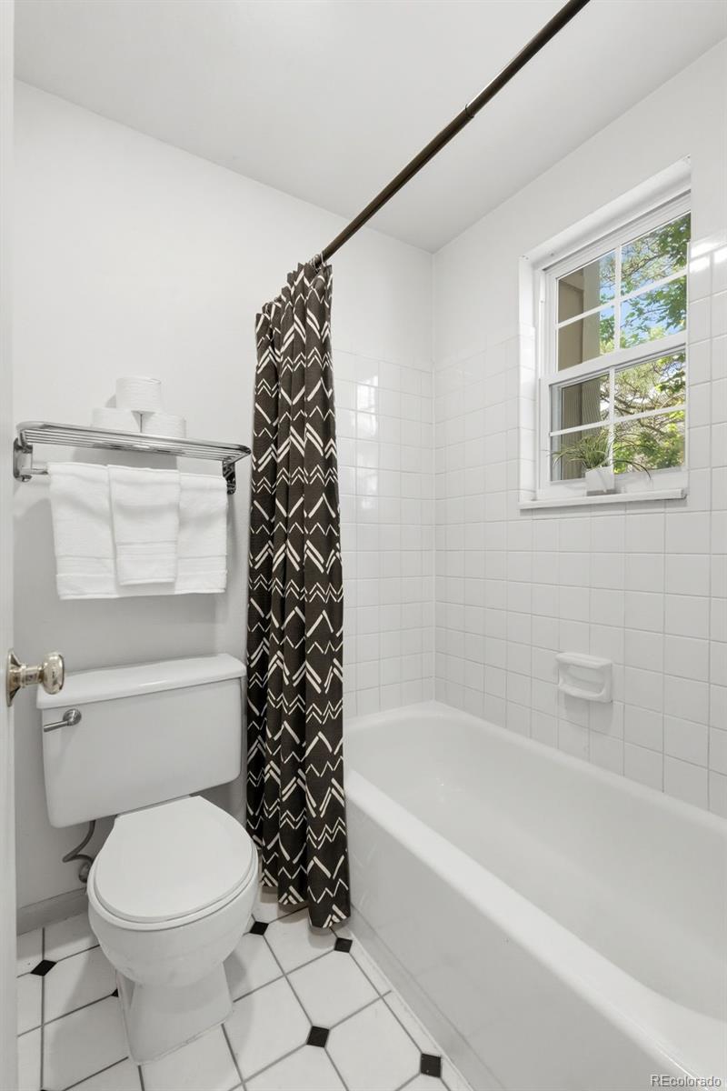 5321 W 76th Avenue Arvada CO 80003