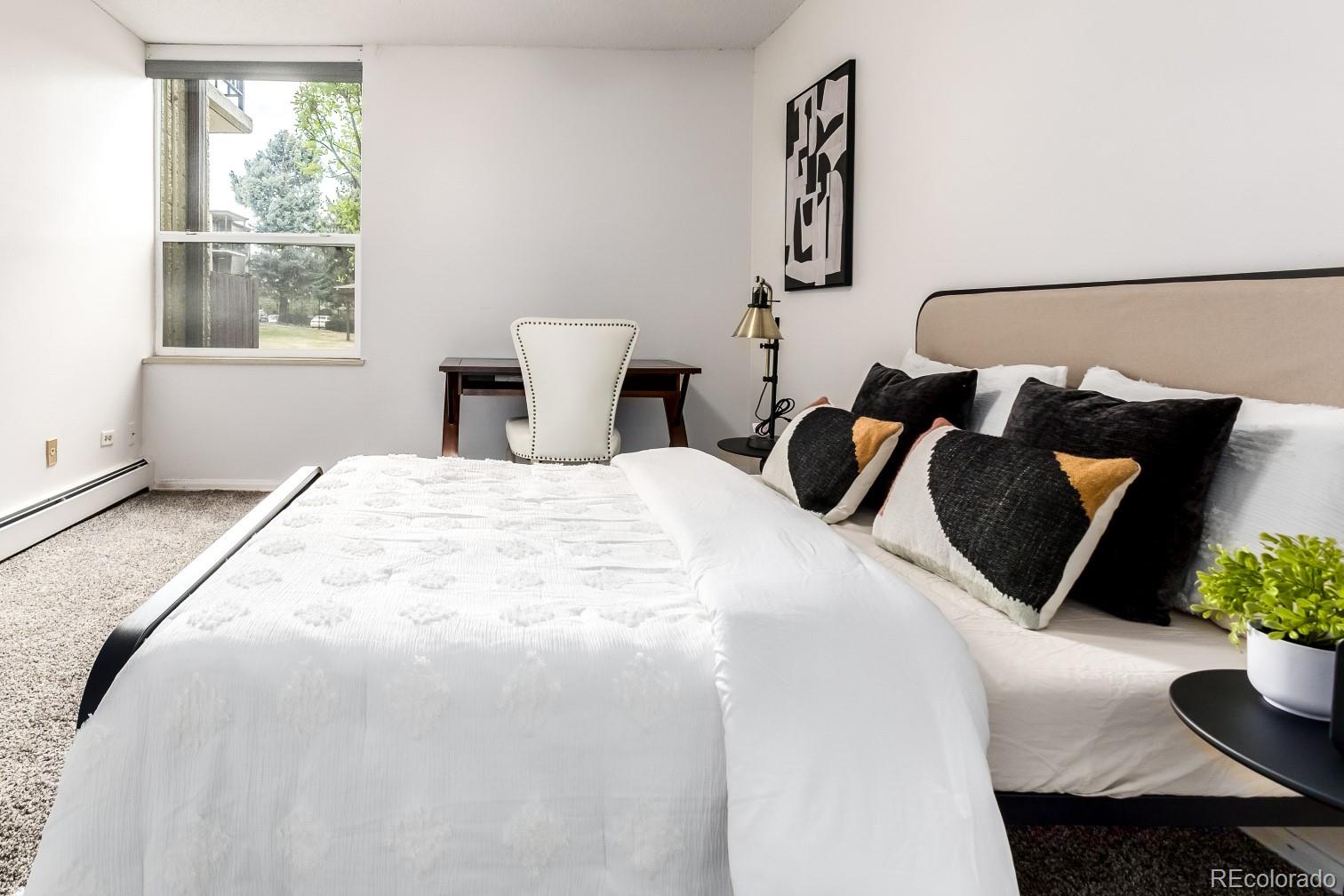 2281 S Vaughn Way Aurora CO 80014