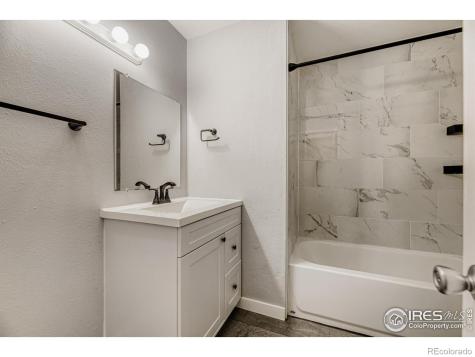 11293 W 18th Avenue Lakewood CO 80215