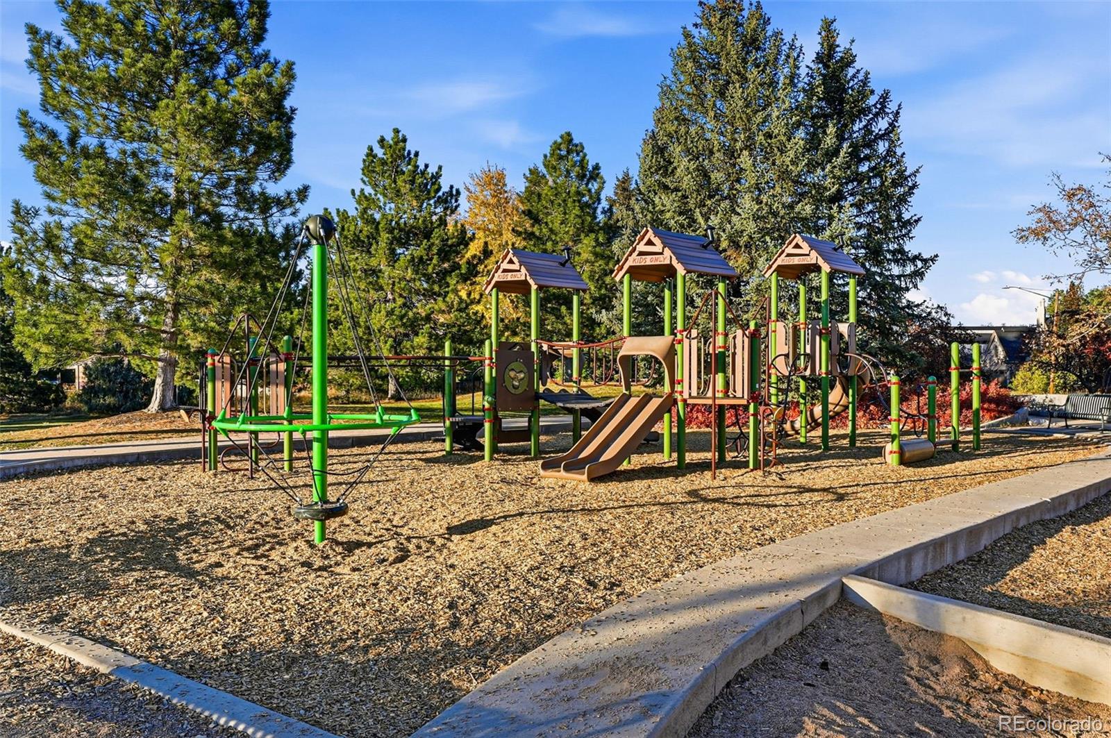 918 Ivanhoe Street Denver CO 80220